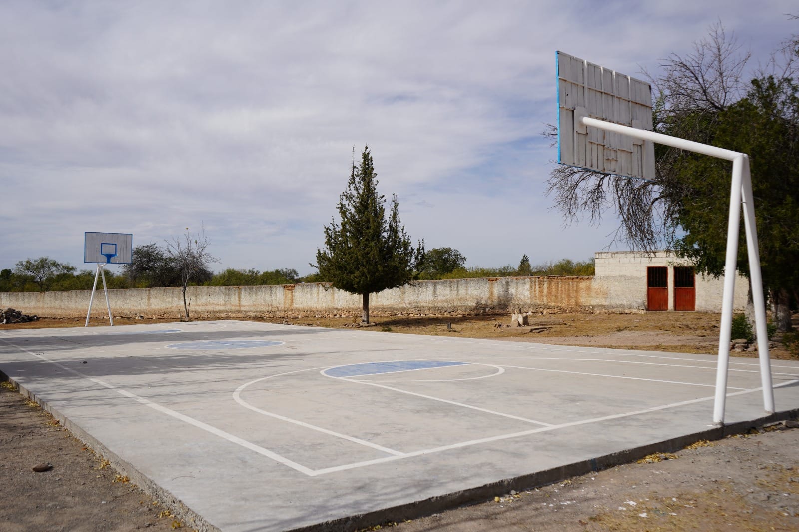 Rehabilita Gobierno Municipal cancha deportiva en la comunidad rural “La Casita”